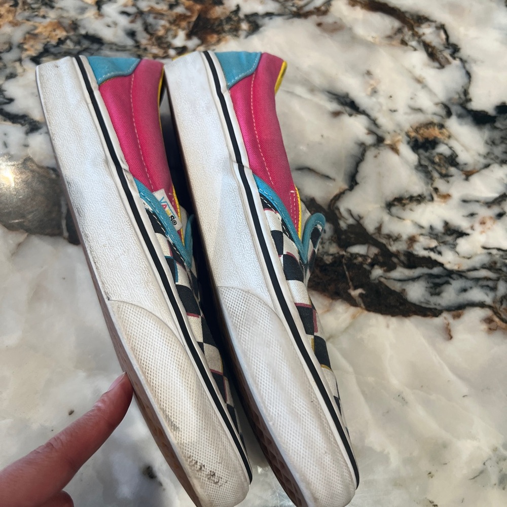 Vans Hot Pink Checkered Slip-On Sneakers - Picture 5 of 6